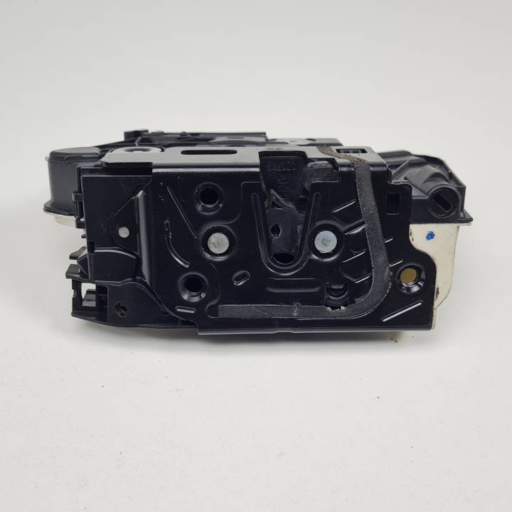 CERRADURA PUERTA DELANTERA DERECHA