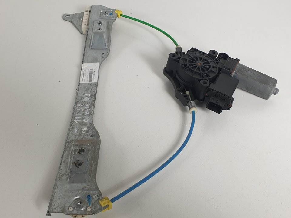ELEVALUNAS DELANTERO IZQUIERDO - D300401 - OPEL - CORSA D