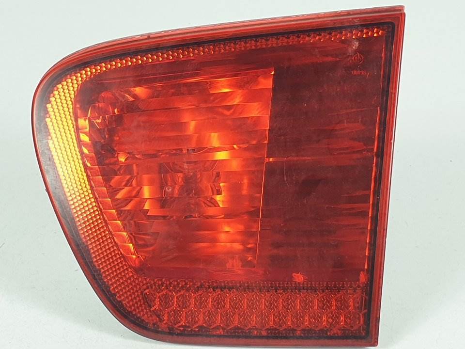 PILOTO TRASERO DERECHO INTERIOR - SEAT - IBIZA (6K1)