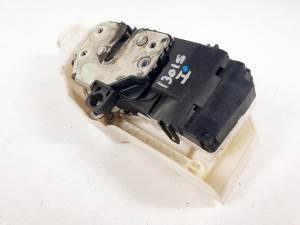 CERRADURA PUERTA DELANTERA IZQUIERDA 51772307 LANCIA YPSILON (101) Autodesguaces Alicante