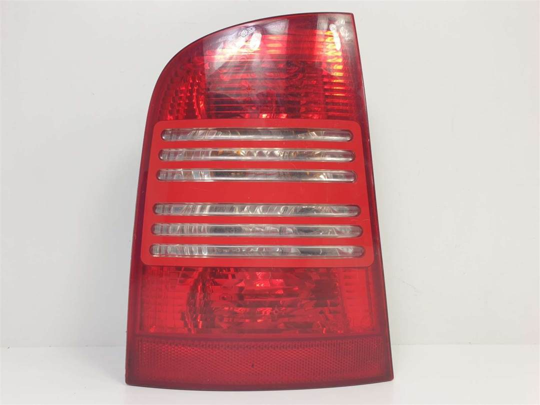 PILOTO TRASERO IZQUIERDO - 1U9945095A - SKODA - OCTAVIA COMBI (1U5)