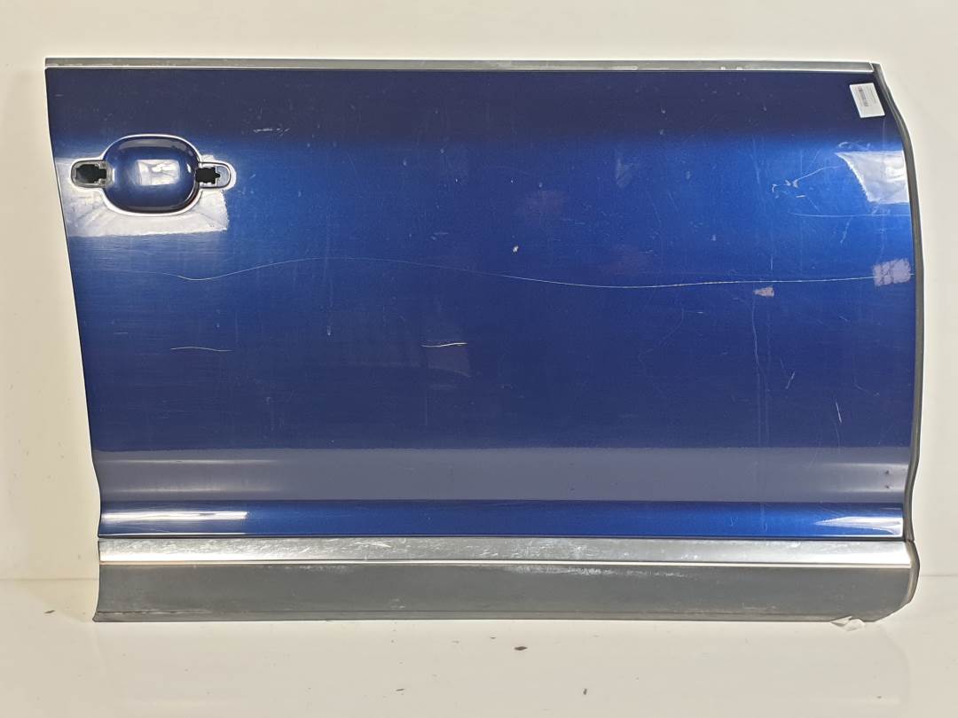 PUERTA DELANTERA DERECHA - VOLKSWAGEN - TOUAREG (7LA)