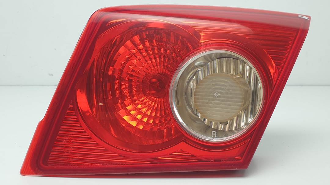 PILOTO TRASERO DERECHO INTERIOR - 311199R - DAEWOO - LACETTI