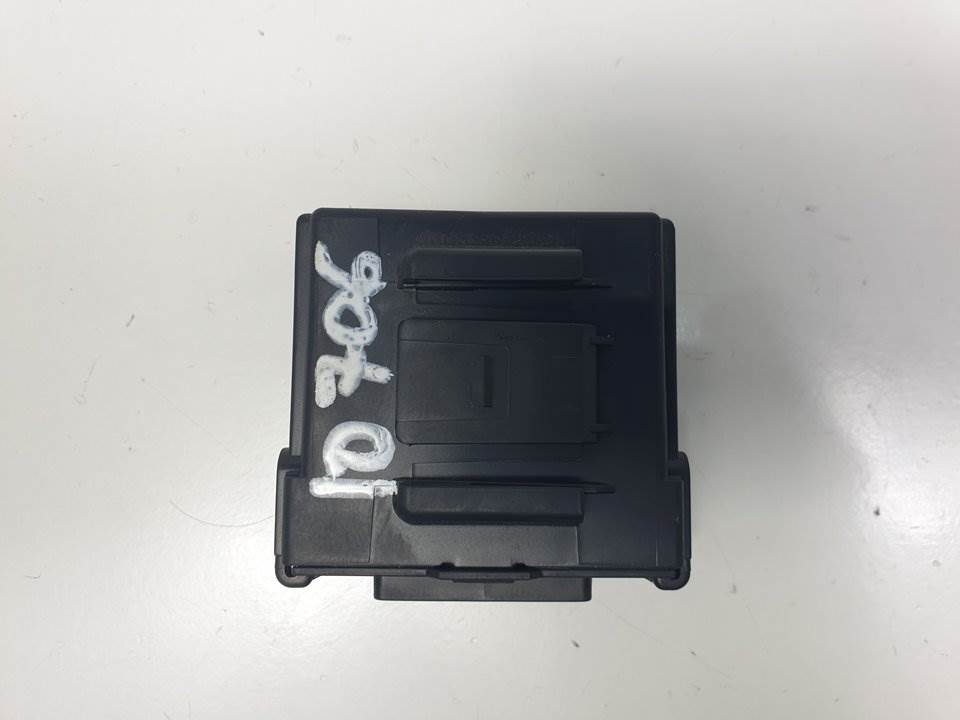 MODULO ELECTRONICO - 476A04BB0B - NISSAN - X-TRAIL (T32)