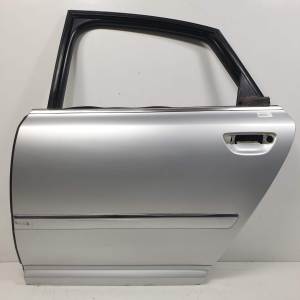 PUERTA TRASERA IZQUIERDA AUDI A8 (4E2) Autodesguaces Alicante