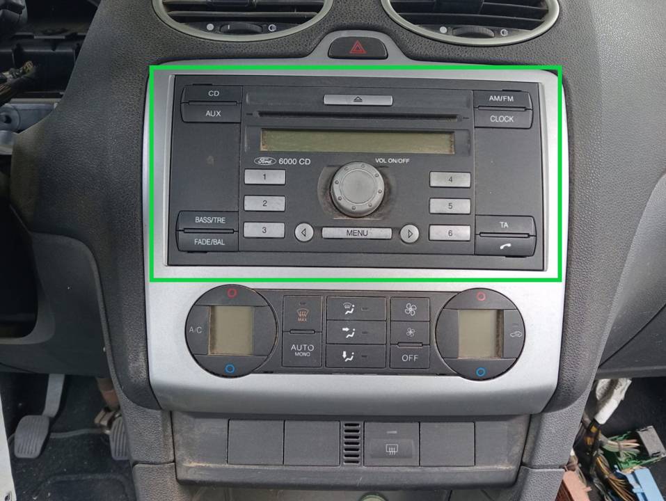SISTEMA AUDIO / RADIO CD