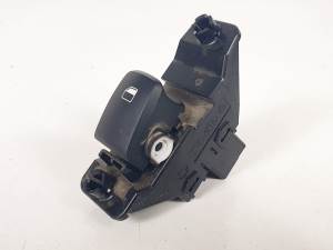 MANDO ELEVALUNAS TRASERO IZQUIERDO 3K552B1200 HYUNDAI KONA Autodesguaces Alicante