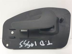 MANETA INTERIOR TRASERA DERECHA 13110963 OPEL CORSA C (F68) Autodesguaces Alicante