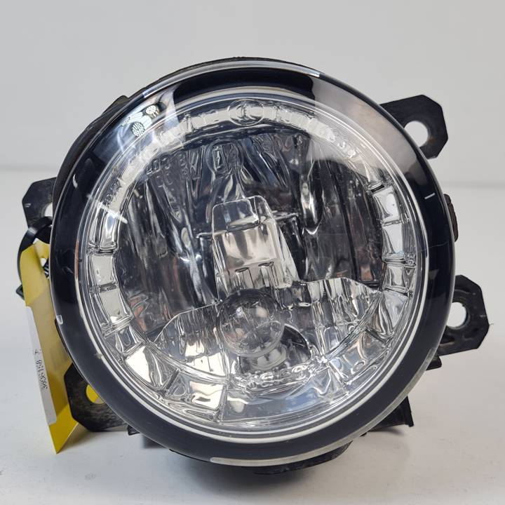 FARO ANTINIEBLA DERECHO E3B515B243AA FORD KA+ (CDU) Autodesguaces Alicante