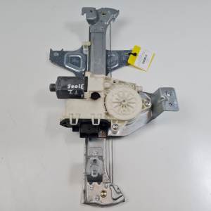 ELEVALUNAS TRASERO IZQUIERDO 9647444380 CITROEN C4 BERLINA Autodesguaces Alicante