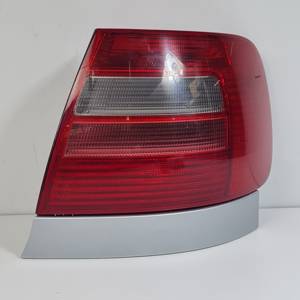 PILOTO TRASERO DERECHO AUDI A4 BERLINA (B5) (8D2) Autodesguaces Alicante
