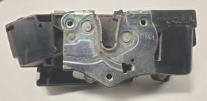 CERRADURA PUERTA TRASERA DERECHA 51736482 FIAT STILO MULTI WAGON (192) Autodesguaces Alicante