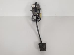 PEDAL EMBRAGUE 328021J300 HYUNDAI I20 (PB) Autodesguaces Alicante