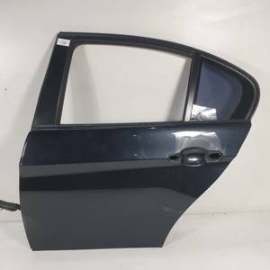 PUERTA TRASERA IZQUIERDA BMW SERIE 3 BERLINA (E90) Autodesguaces Alicante