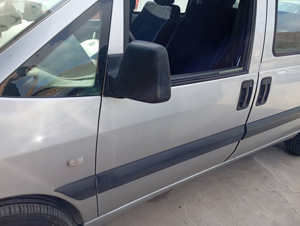 RETROVISOR IZQUIERDO