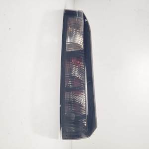PILOTO TRASERO DERECHO OPEL MERIVA Autodesguaces Alicante