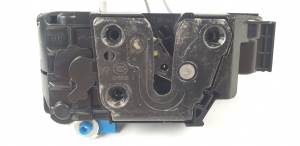 CERRADURA PUERTA TRASERA DERECHA 814201J020 HYUNDAI I20 (PB) Autodesguaces Alicante