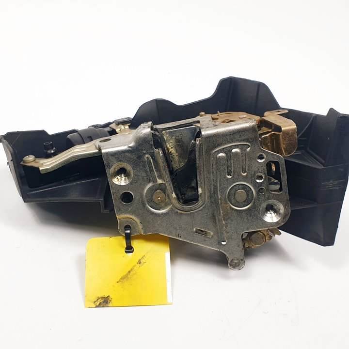 CERRADURA PUERTA TRASERA DERECHA - 2027300635 - MERCEDES - CLASE C (W202) BERLINA