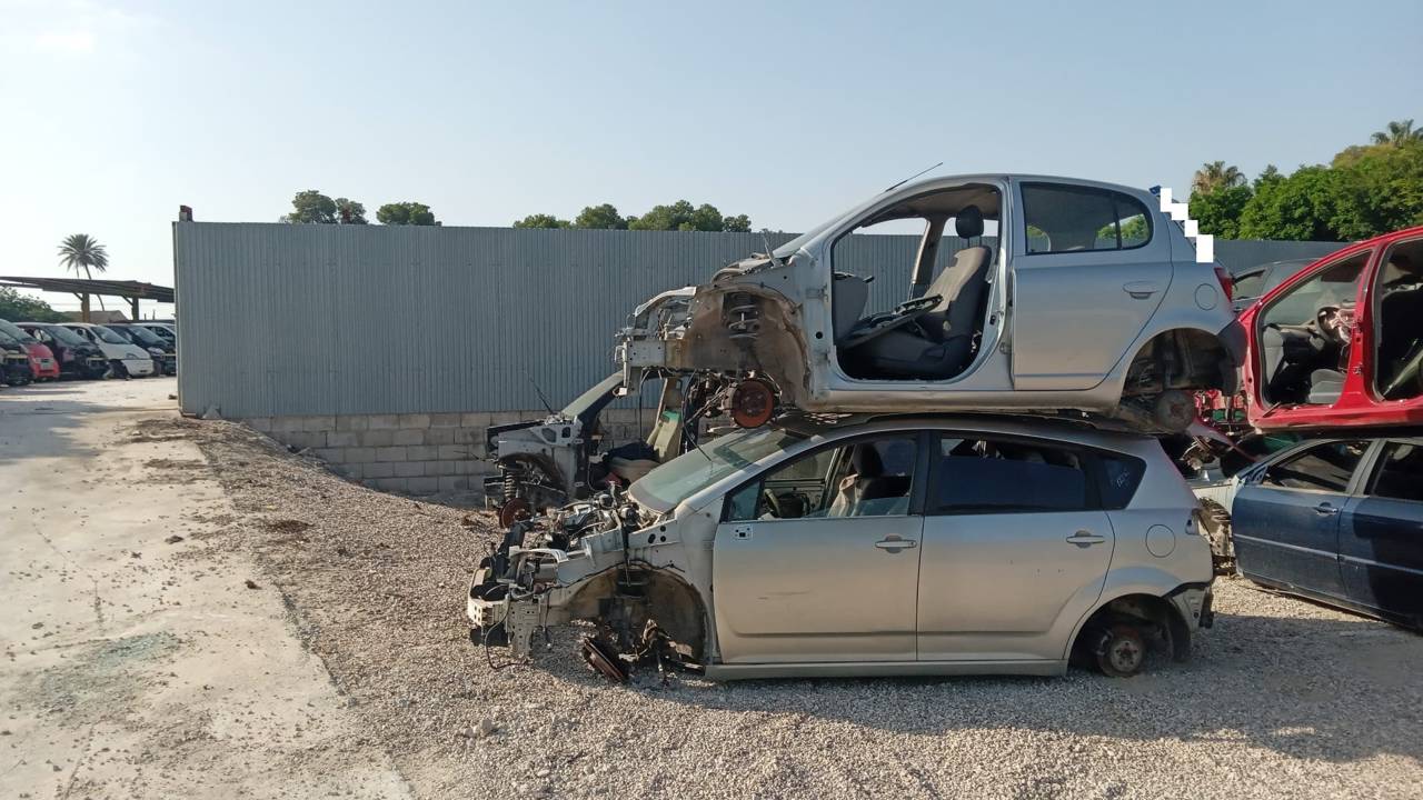 Imagen del vehículo TOYOTA COROLLA VERSO (R1)