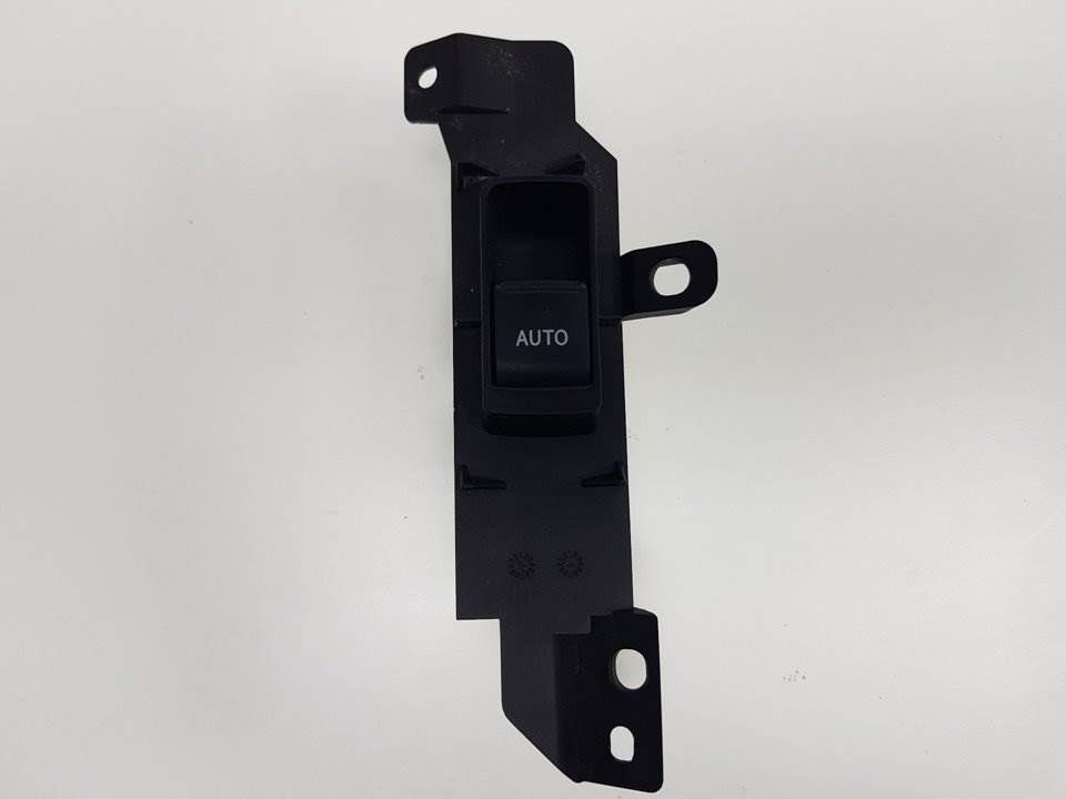 MANDO ELEVALUNAS TRASERO DERECHO - 8403030110 - LEXUS - GS (GS/US/WS19)