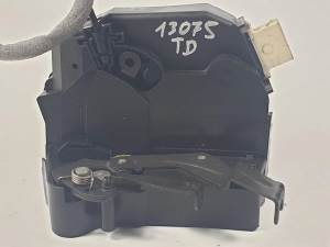 CERRADURA PUERTA TRASERA DERECHA 3H4226412AC LAND ROVER RANGE ROVER (L322) Autodesguaces Alicante