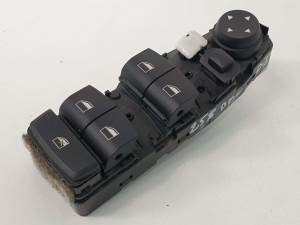 MANDO ELEVALUNAS DELANTERO IZQUIERDO 924195701 BMW SERIE 5 TOURING (F11) Autodesguaces Alicante