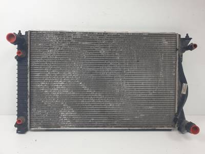 RADIADOR AGUA 4F0121251M AUDI A6 BERLINA (4F2) Autodesguaces Alicante