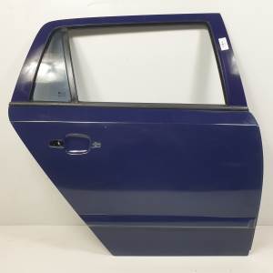 PUERTA TRASERA DERECHA OPEL ASTRA H CARAVAN Autodesguaces Alicante