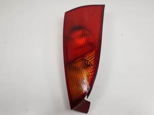 PILOTO TRASERO DERECHO XS4X13404AC FORD FOCUS BERLINA (CAK) Autodesguaces Alicante