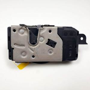 CERRADURA PUERTA DELANTERA DERECHA 13210749 OPEL ZAFIRA B Autodesguaces Alicante