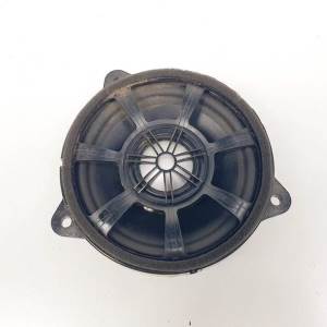SISTEMA AUDIO / RADIO CD BJ3218808DC LAND ROVER RANGE ROVER VELAR Autodesguaces Alicante