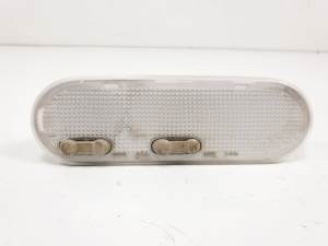 LUZ INTERIOR 8200439423 RENAULT KANGOO (FW/KW) Autodesguaces Alicante