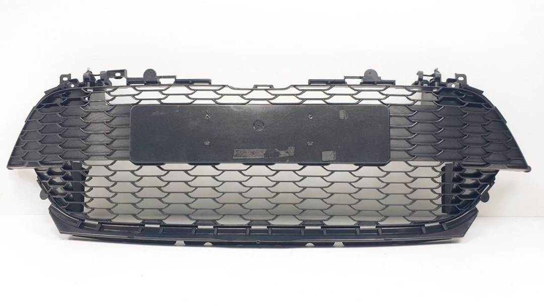REJILLA PARAGOLPES DELANTERO - 5311202B1020 - TOYOTA - COROLLA (E21)