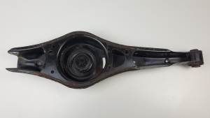 BRAZO SUSPENSION INFERIOR TRASERO DERECHO 1K0505371 VOLKSWAGEN TIGUAN (5N2) Autodesguaces Alicante