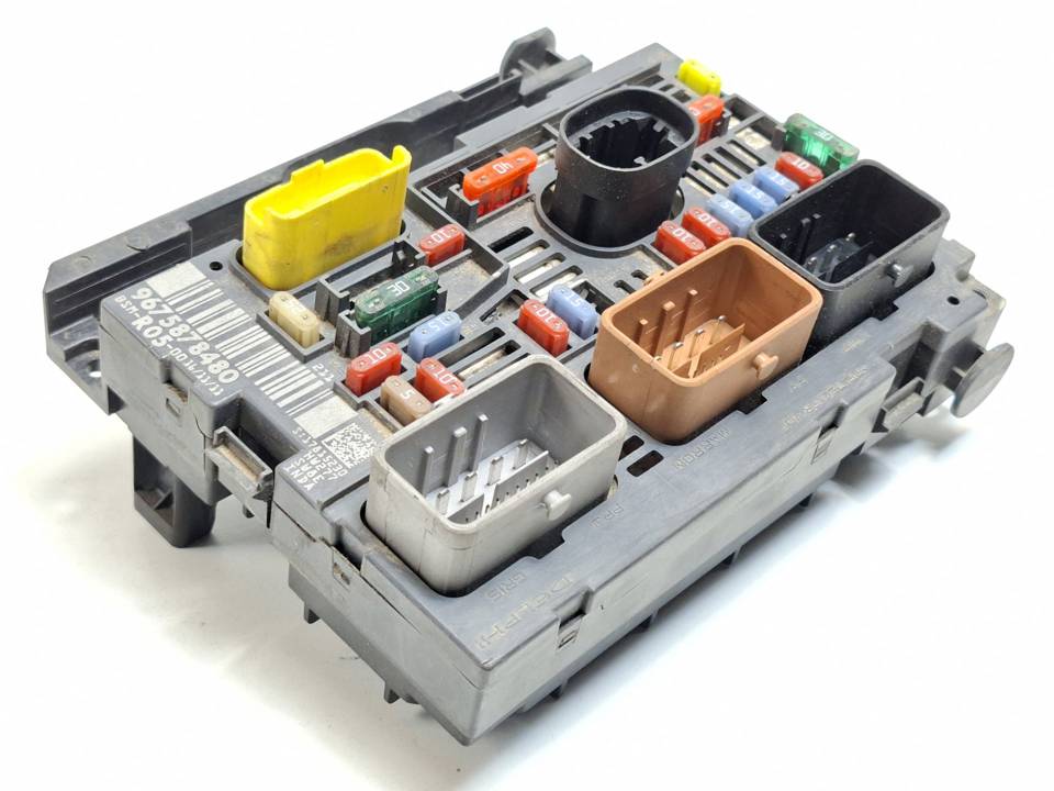 CAJA RELES / FUSIBLES 9675878480 CITROEN BERLINGO (B9) Autodesguaces Alicante