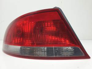 PILOTO TRASERO IZQUIERDO 04805353AA CHRYSLER SEBRING BERLINA (JR41) Autodesguaces Alicante
