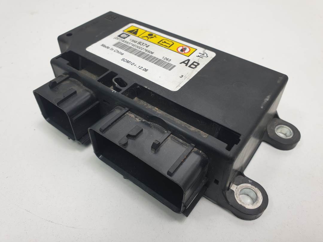 Calculateur d’airbag - 13589374 - CHEVROLET - CRUZE STATION WAGON