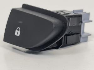 INTERRUPTOR 252103678R RENAULT CAPTUR (J5AL) Autodesguaces Alicante