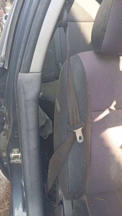 CINTURON SEGURIDAD DELANTERO DERECHO