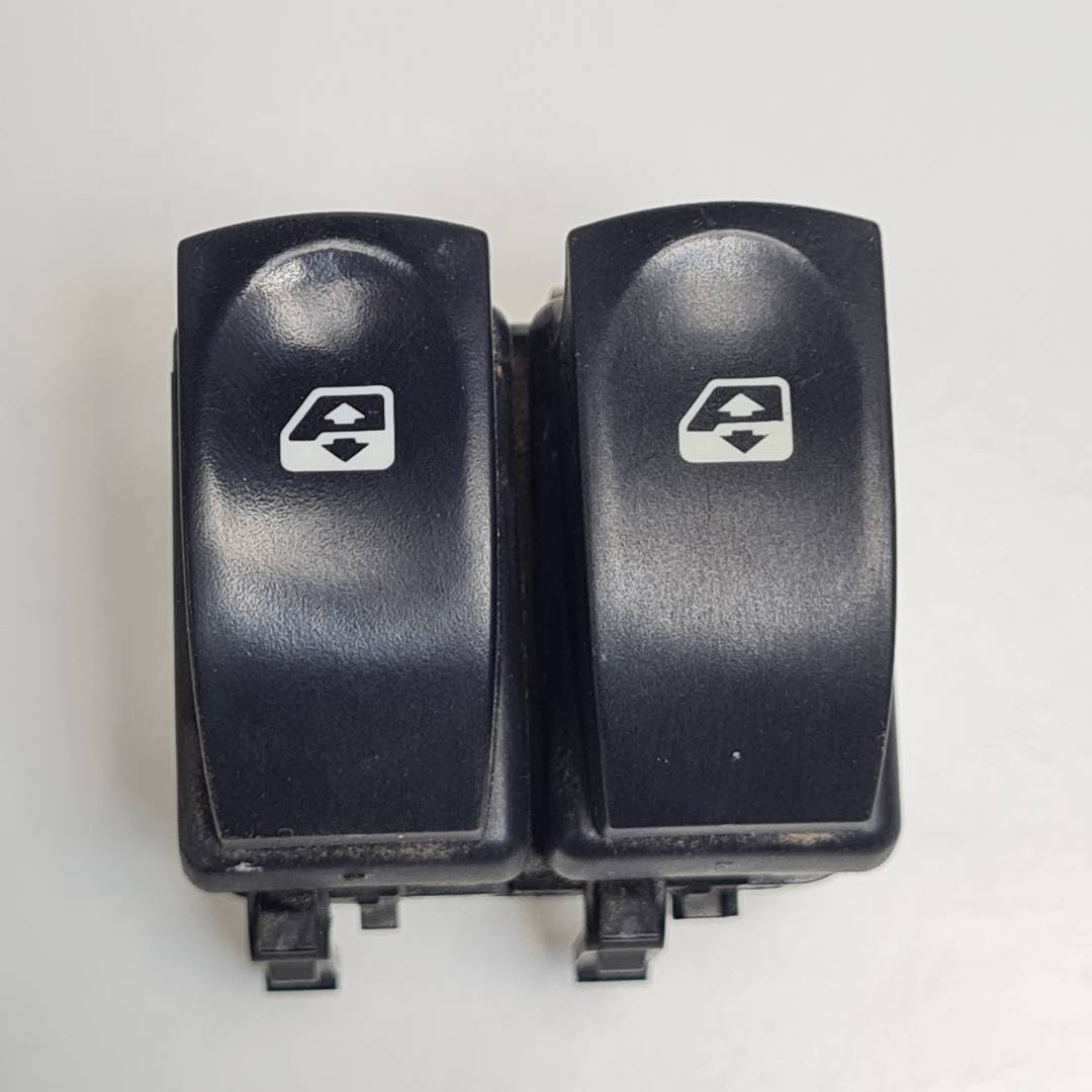 Commande de lève-vitre avant gauche - 214943C - RENAULT - MODUS