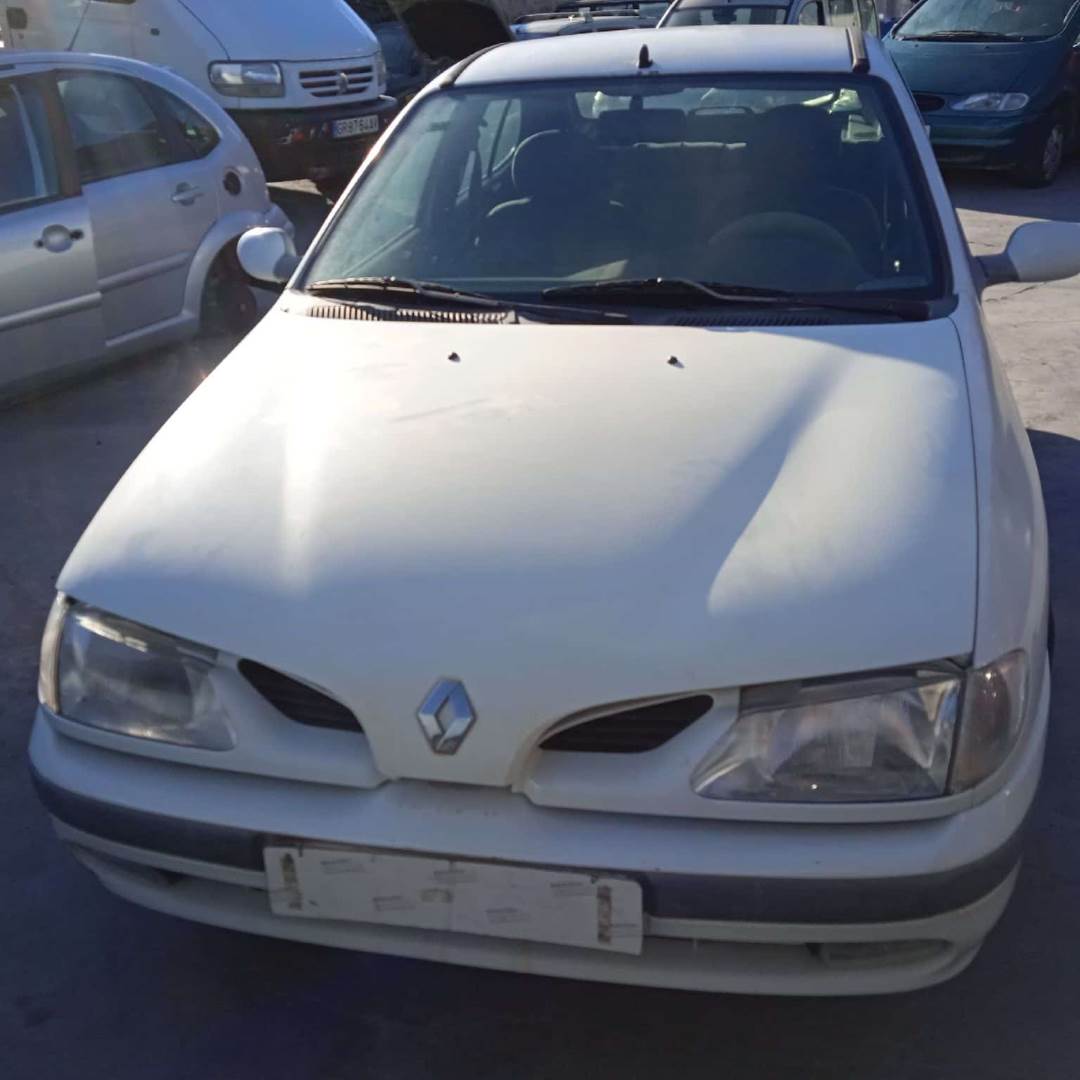 RENAULT MEGANE I BERLINA HATCHBACK (BA0) (1995 - 1999)