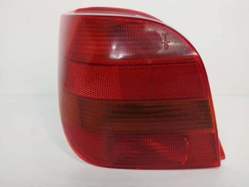 PILOTO TRASERO IZQUIERDO - 89FG13N004BA - FORD - FIESTA BERL./COURIER