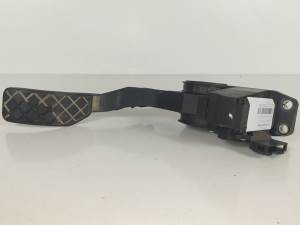 POTENCIOMETRO PEDAL 6Q2721503F SKODA FABIA (6Y2/6Y3) Autodesguaces Alicante
