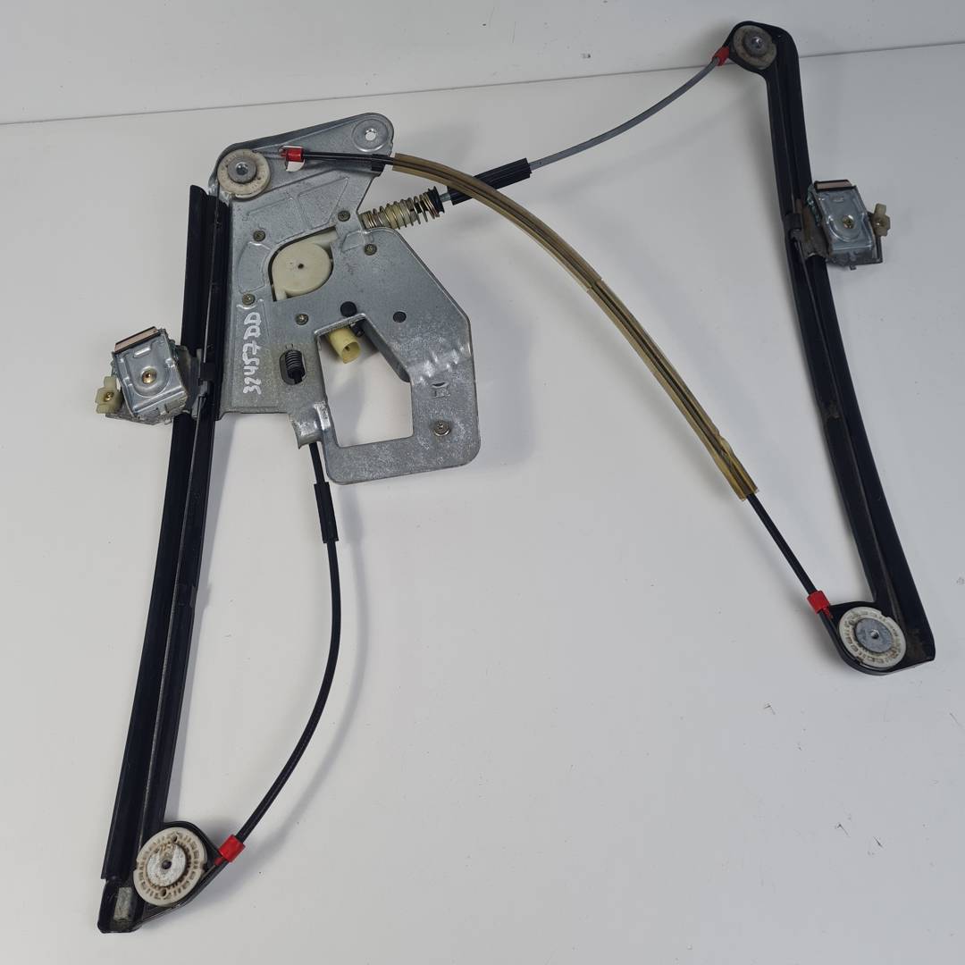 ELEVALUNAS DELANTERO DERECHO - 67628360512 - BMW - SERIE 5 BERLINA (E39)