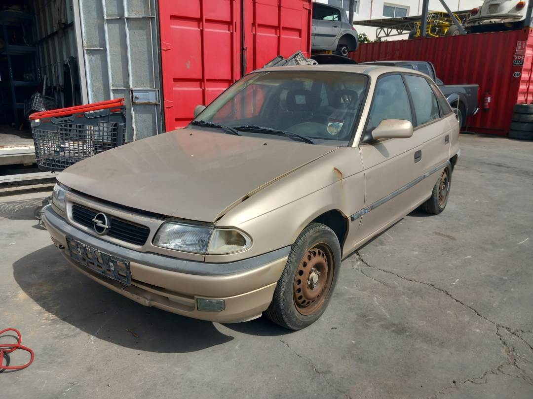 OPEL ASTRA F BERLINA (1991 - 1998)
