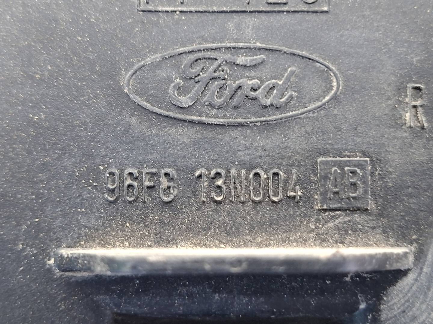 Foto 5 de Piloto Trasero Izquierdo Ford Fiesta Berlina (dx) (1999–2002)