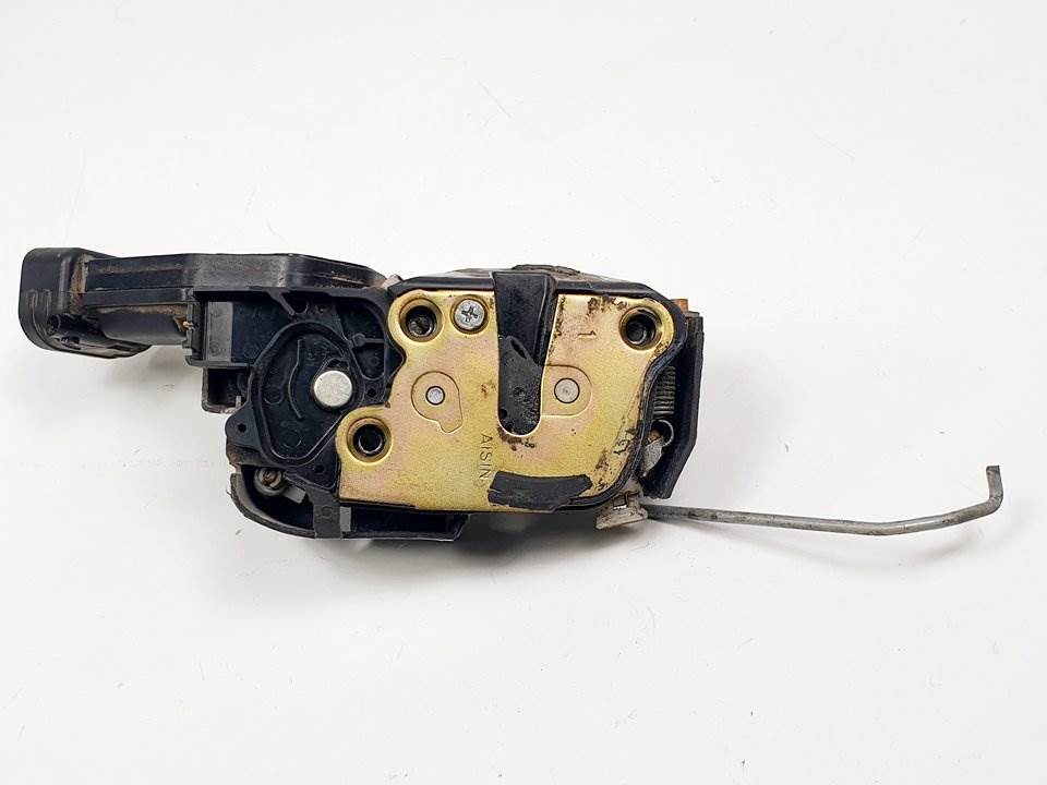 CERRADURA PUERTA DELANTERA DERECHA - TOYOTA - COROLLA (E11)