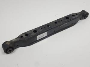 BRAZO SUSPENSION INFERIOR TRASERO IZQUIERDO NISSAN QASHQAI (J10) Autodesguaces Alicante