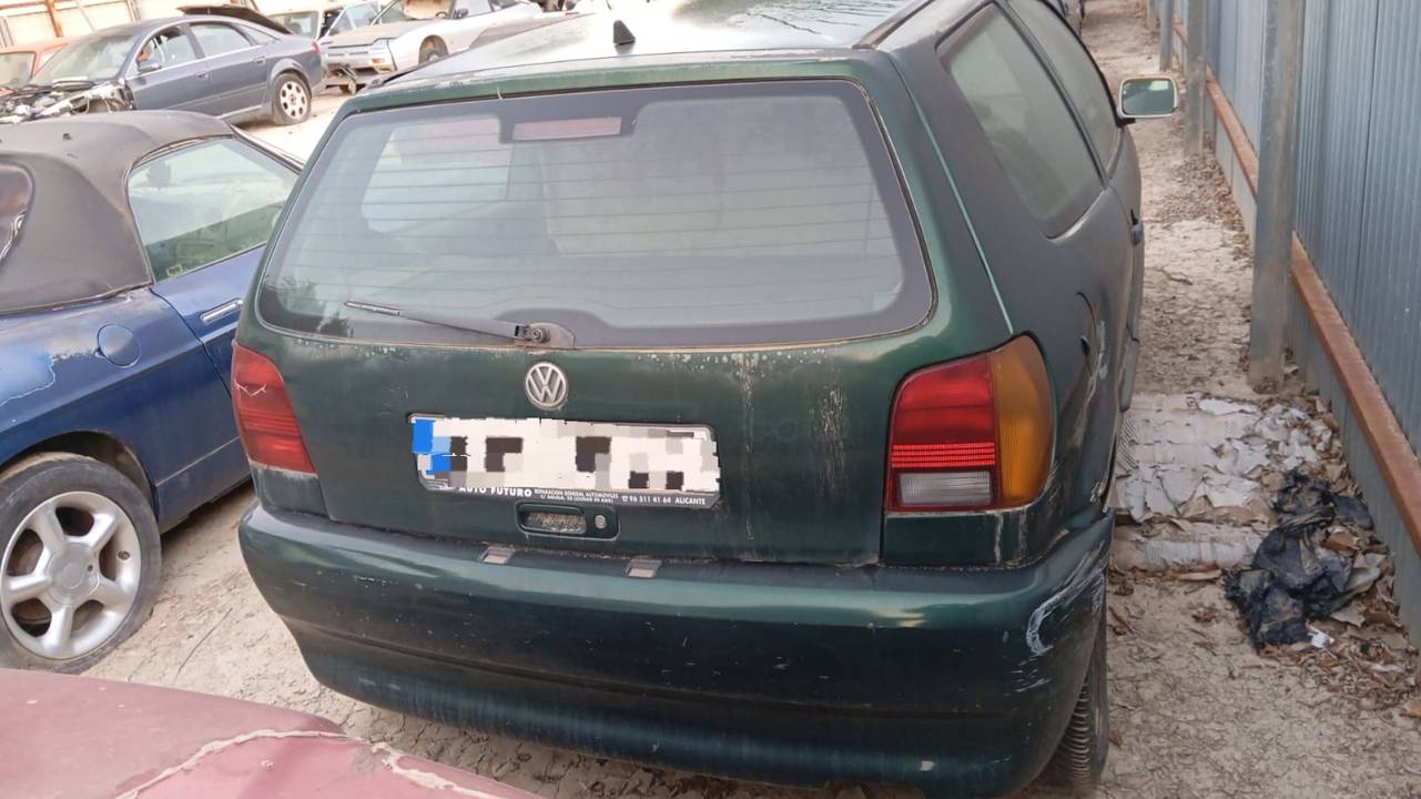 Imagen del vehículo VOLKSWAGEN POLO BERLINA (6N1)