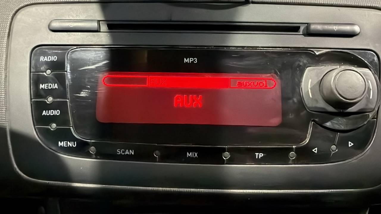 SISTEMA AUDIO / RADIO CD
